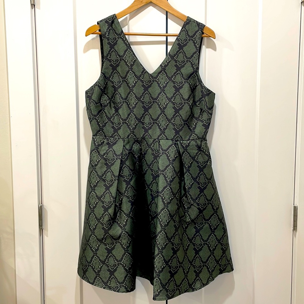 Darling London Green scale jewel toned pattern dress Sz 14